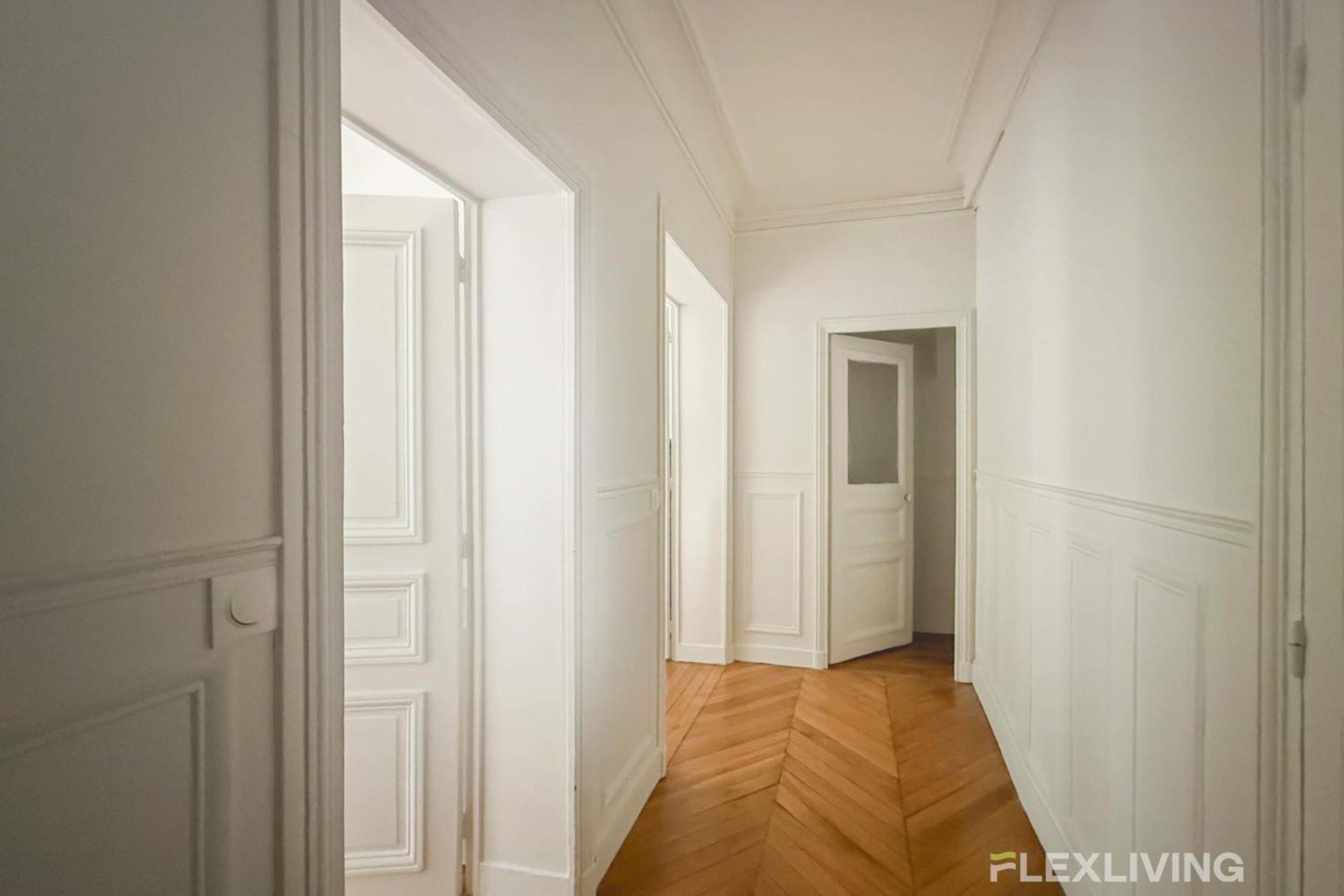 Spacious 3-bedroom In 14 - Alésia Appartamento
